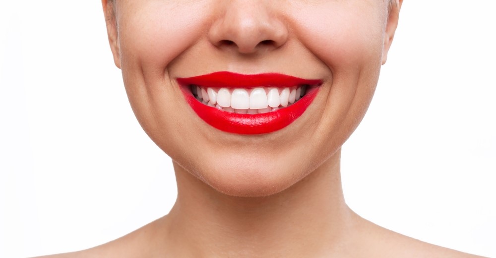 Hollywoodzki uśmiech dla każdego – poznaj możliwości współczesnej stomatologii